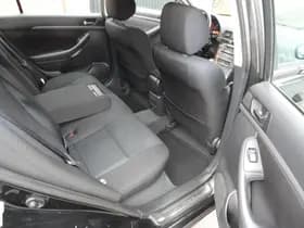 Toyota Avensis thumbnail 11