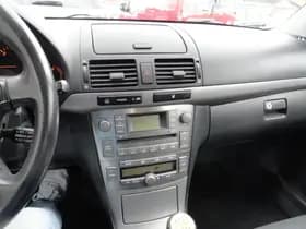 Toyota Avensis thumbnail 15