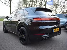 Porsche Cayenne thumbnail 13