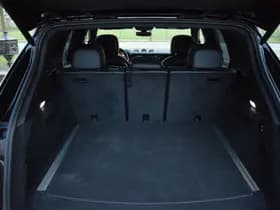 Porsche Cayenne thumbnail 22