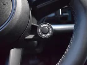 Porsche Cayenne thumbnail 32