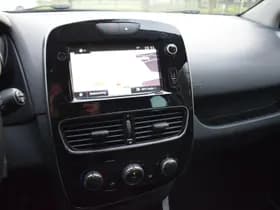 Renault Clio thumbnail 19