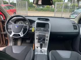 Volvo XC60 thumbnail 9