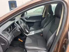 Volvo XC60 thumbnail 10