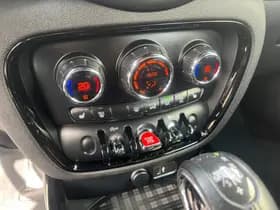 MINI Clubman thumbnail 12