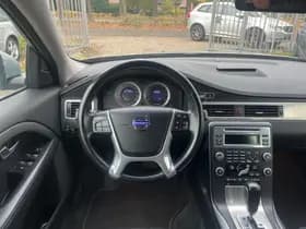 Volvo V70 thumbnail 8