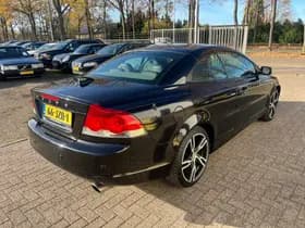 Volvo C70 thumbnail 4