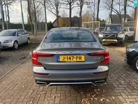 Volvo S60 thumbnail 5