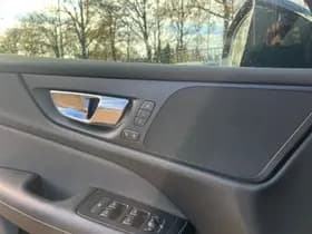 Volvo S60 thumbnail 10