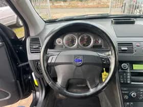 Volvo XC90 thumbnail 10