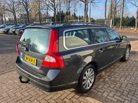 Volvo V70 thumbnail 4