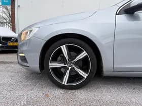 Volvo V60 thumbnail 19