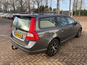 Volvo V70 thumbnail 4