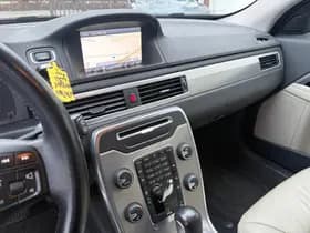 Volvo V70 thumbnail 14