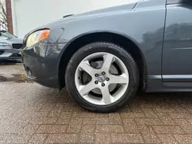 Volvo V70 thumbnail 23