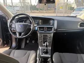 Volvo V40 thumbnail 8