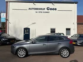 Volvo V40 thumbnail 2