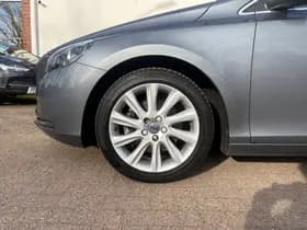 Volvo V40 thumbnail 17