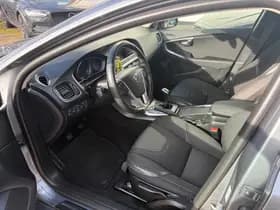 Volvo V40 thumbnail 7