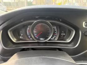 Volvo V40 thumbnail 10