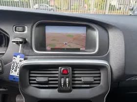 Volvo V40 thumbnail 17