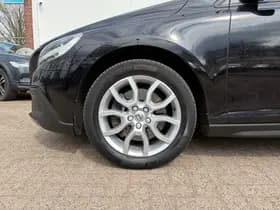 Volvo V40 thumbnail 23