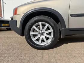 Volvo XC90 thumbnail 17