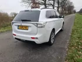 Mitsubishi Outlander thumbnail 14