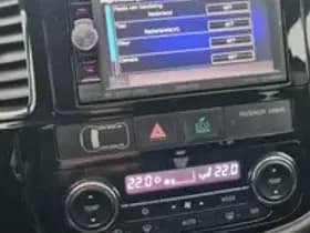 Mitsubishi Outlander thumbnail 17