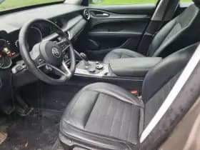 Alfa Romeo Stelvio thumbnail 17