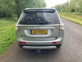 Mitsubishi Outlander thumbnail 18