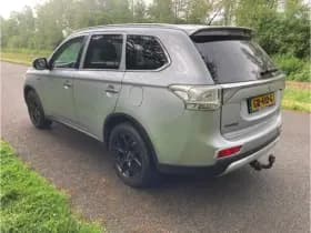 Mitsubishi Outlander thumbnail 5