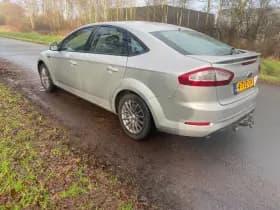 Ford Mondeo thumbnail 4