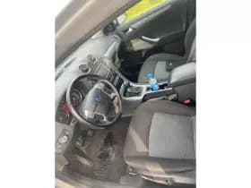 Ford Mondeo thumbnail 9