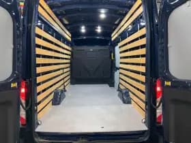 Ford Transit thumbnail 9