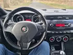 Alfa Romeo Giulietta thumbnail 19