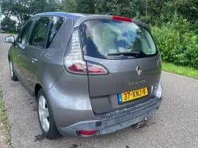 Renault Scénic thumbnail 11