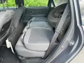 Renault Scénic thumbnail 16