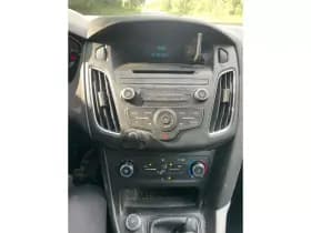 Ford Focus thumbnail 6