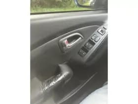 Hyundai ix35 thumbnail 3