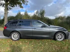 BMW 3-Serie thumbnail 2