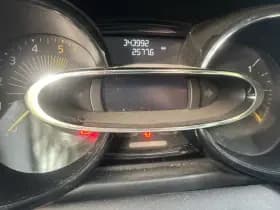 Renault Clio thumbnail 6