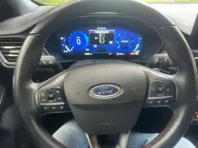 Ford Focus thumbnail 5