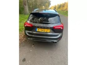 Ford Focus thumbnail 7