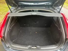 Volvo V40 thumbnail 12