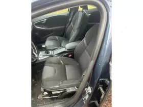 Volvo V40 thumbnail 5