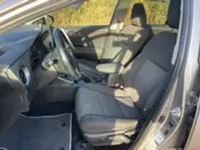 Toyota Auris thumbnail 14