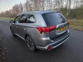 Mitsubishi Outlander thumbnail 7