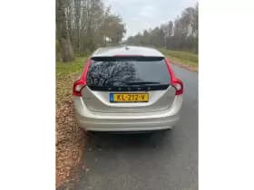 Volvo V60 thumbnail 4
