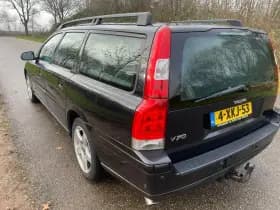 Volvo V70 thumbnail 4